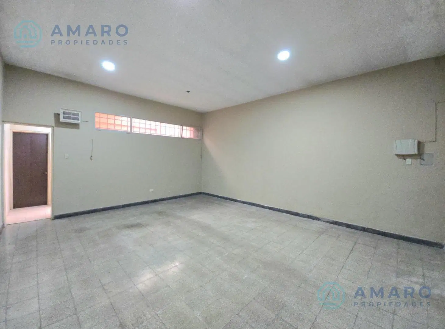 VENTA · CASA · 3 DORMITORIOS · QUINCHO · 2 COCHERAS · AZCUENAGA 2
