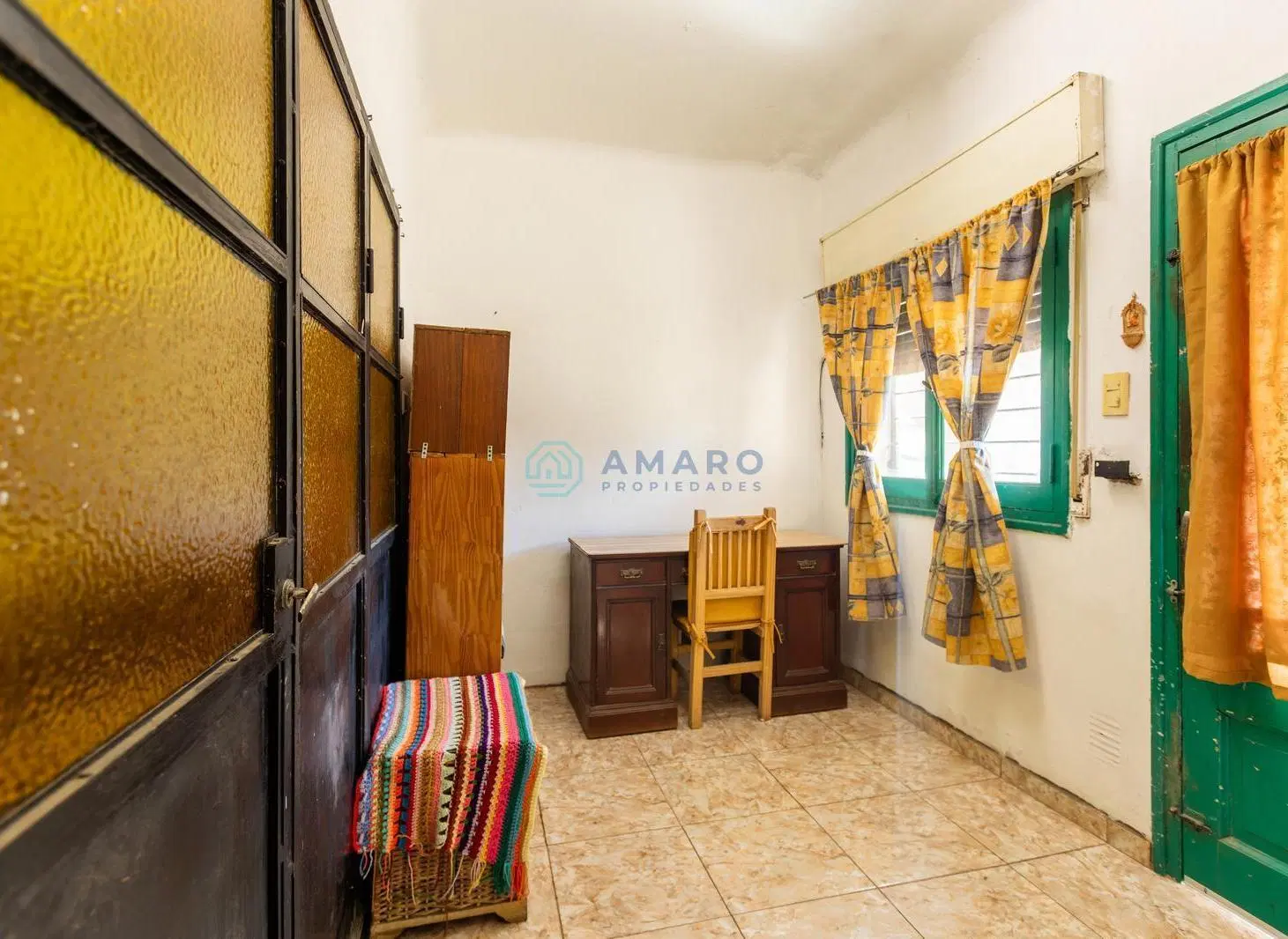VENTA · CASA · 4 DORMITORIOS · PATIO · ZONA NORTE 8