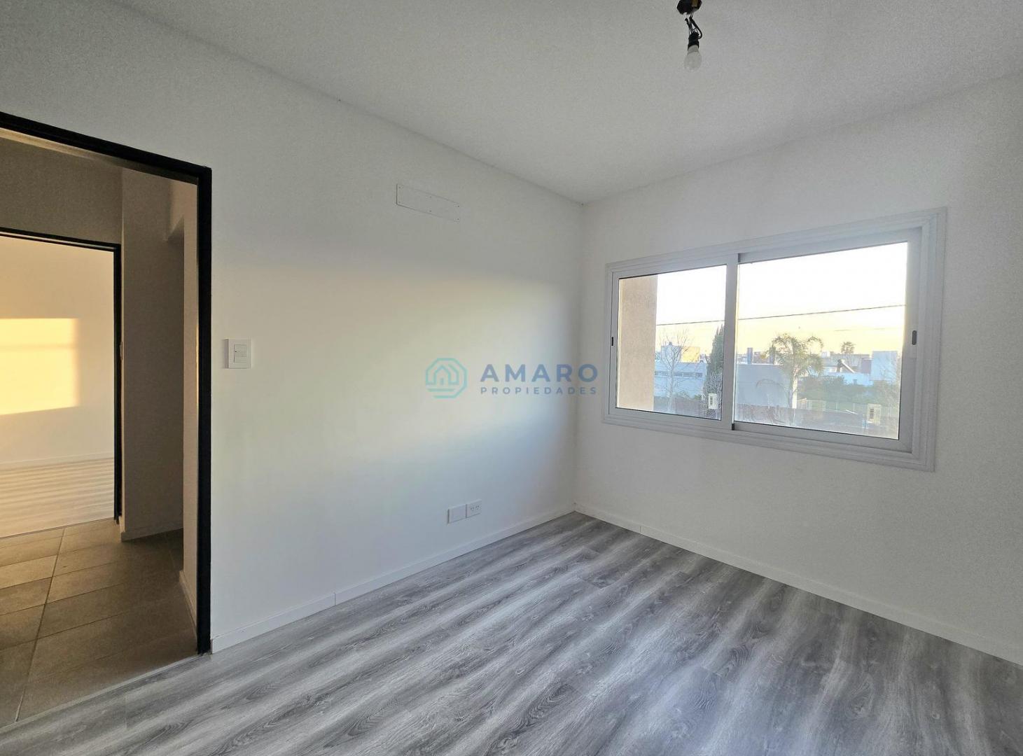 Foto de VENTA · DUPLEX · DOS DORMITORIOS · JARDÍN · PARRILLERO · TIERRA DE, imagen 5