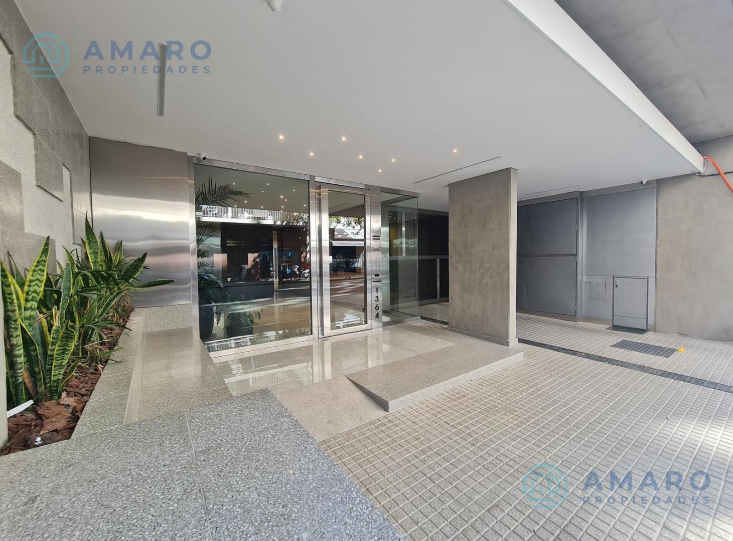 Foto de Cochera · Venta · Planta Baja · Centro Rosario, imagen 1