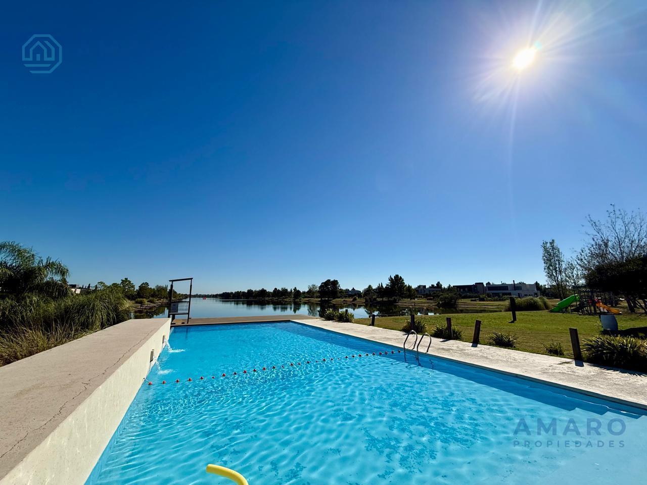 Foto de Terreno · Venta · Barrio Cerrado · Puerto Roldán · 85 usd m2 ·, imagen 2