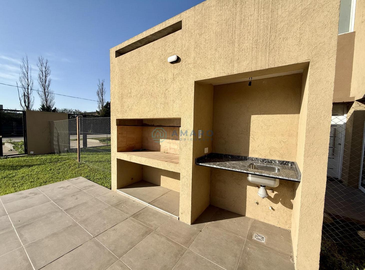 Foto de VENTA · DUPLEX · DOS DORMITORIOS · JARDÍN · PARRILLERO · TIERRA DE, imagen 5