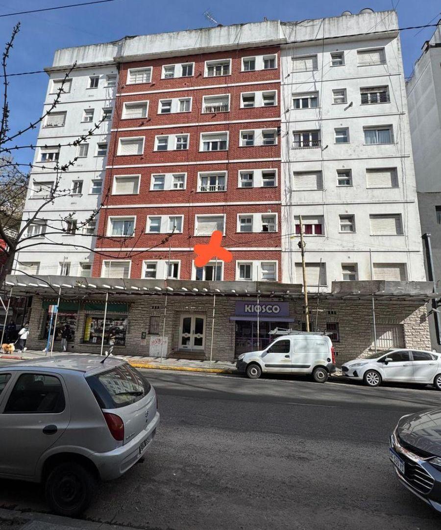Foto de Excelente oportubidad, Departamento a reciclar!, imagen 3