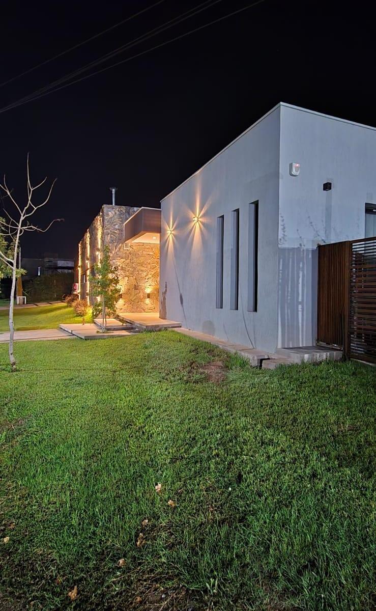 CASA EN VENTA BARRIO PRIVADO NUESTRA SEÑORA DEL ROSARIO