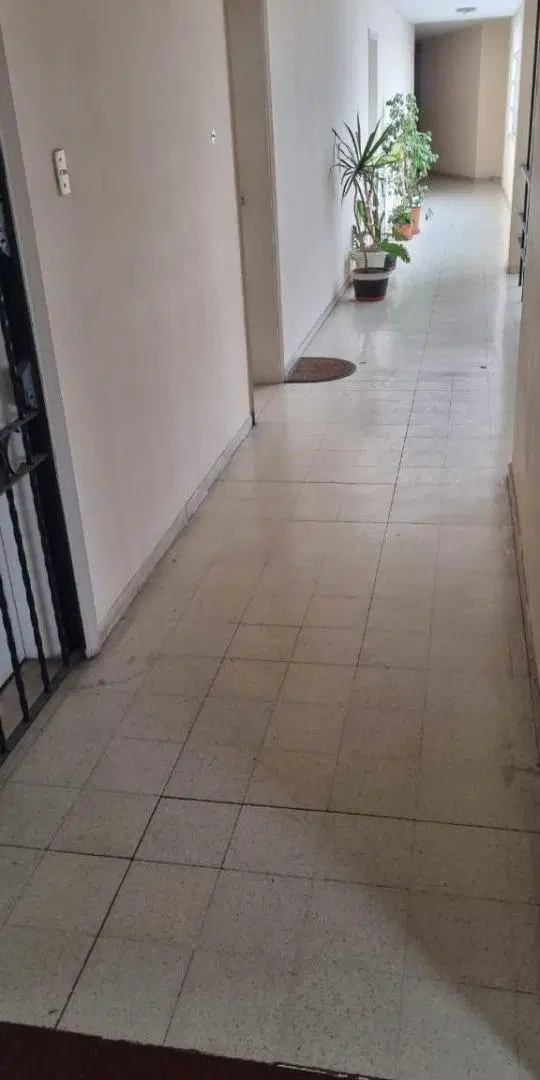DEPARTAMENTO EN ALQUILER GALERIA KOLTON CALLE SAN AMRTIN Y BUENOS AIRES 2