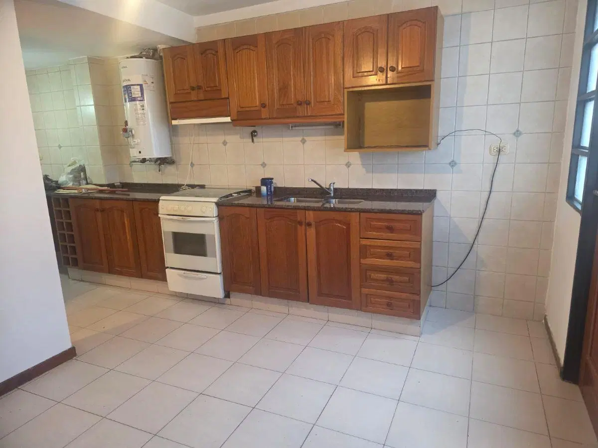 CASA EN ALQUILER BARRIO SPUNC GUAYMALLEN 5