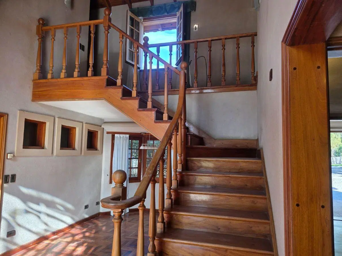 CASA ESQUINA EN ALQUILER BARRIO DALVIAN CIUDAD MENDOZA 1