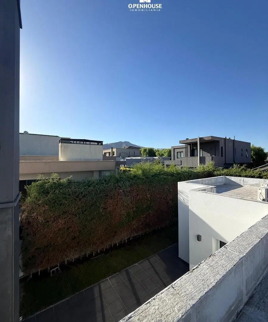 CASA EN ALQUILER BARRIO PRIVADO DALVIAN 5
