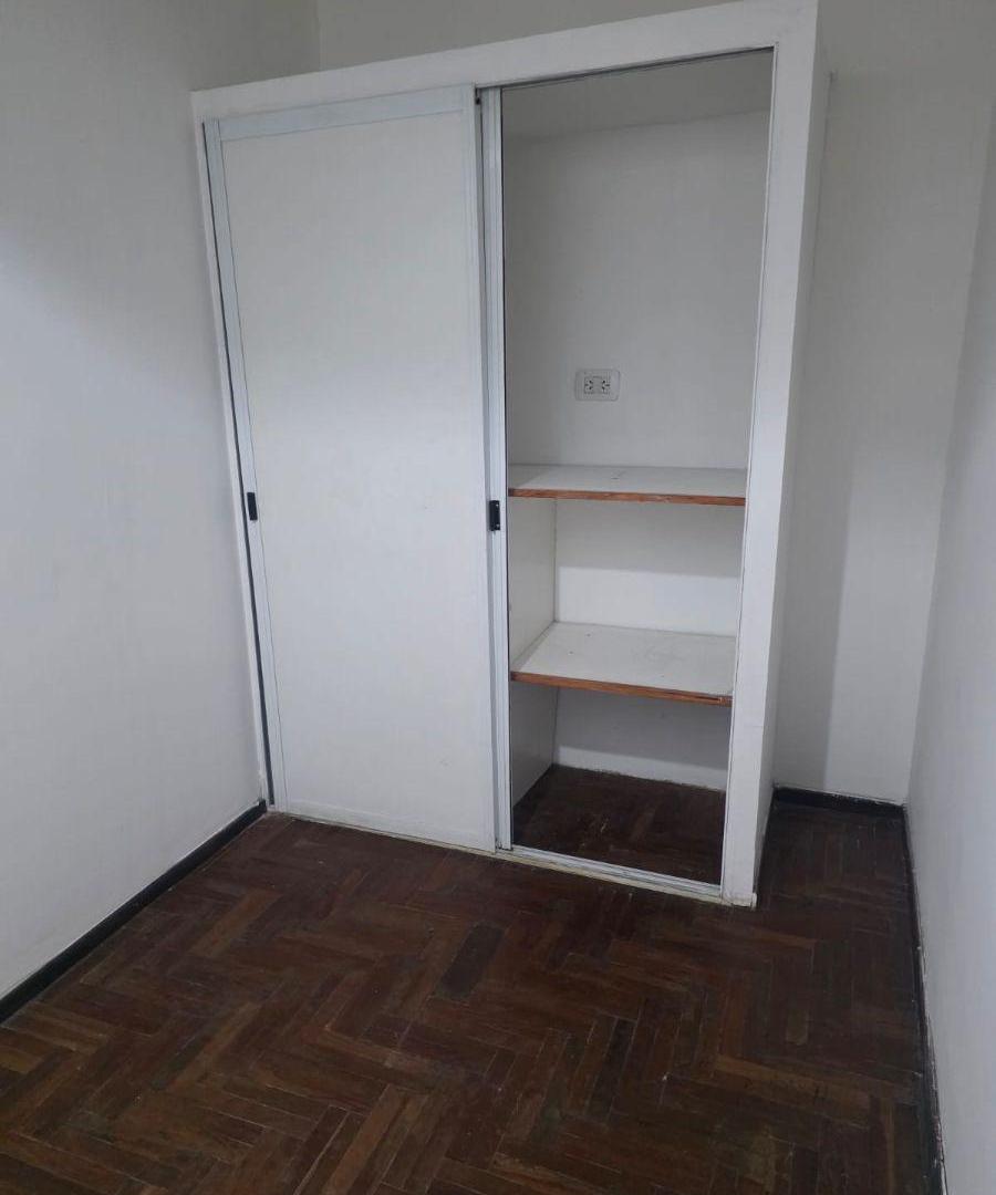 Foto de DEPARTAMENTO EN ALQUILER CALLE LISANDRO MOYANO LAS HERAS, imagen 4