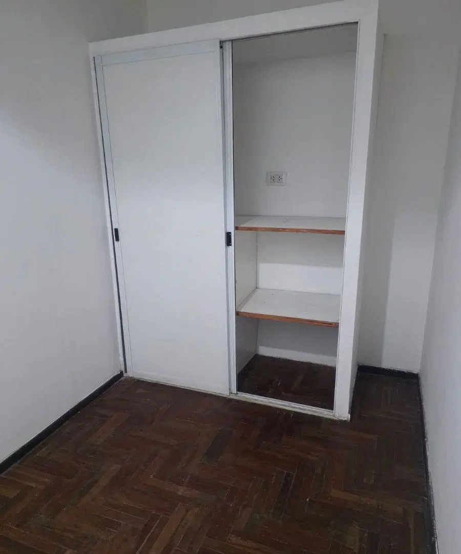 DEPARTAMENTO EN ALQUILER CALLE LISANDRO MOYANO LAS HERAS 4