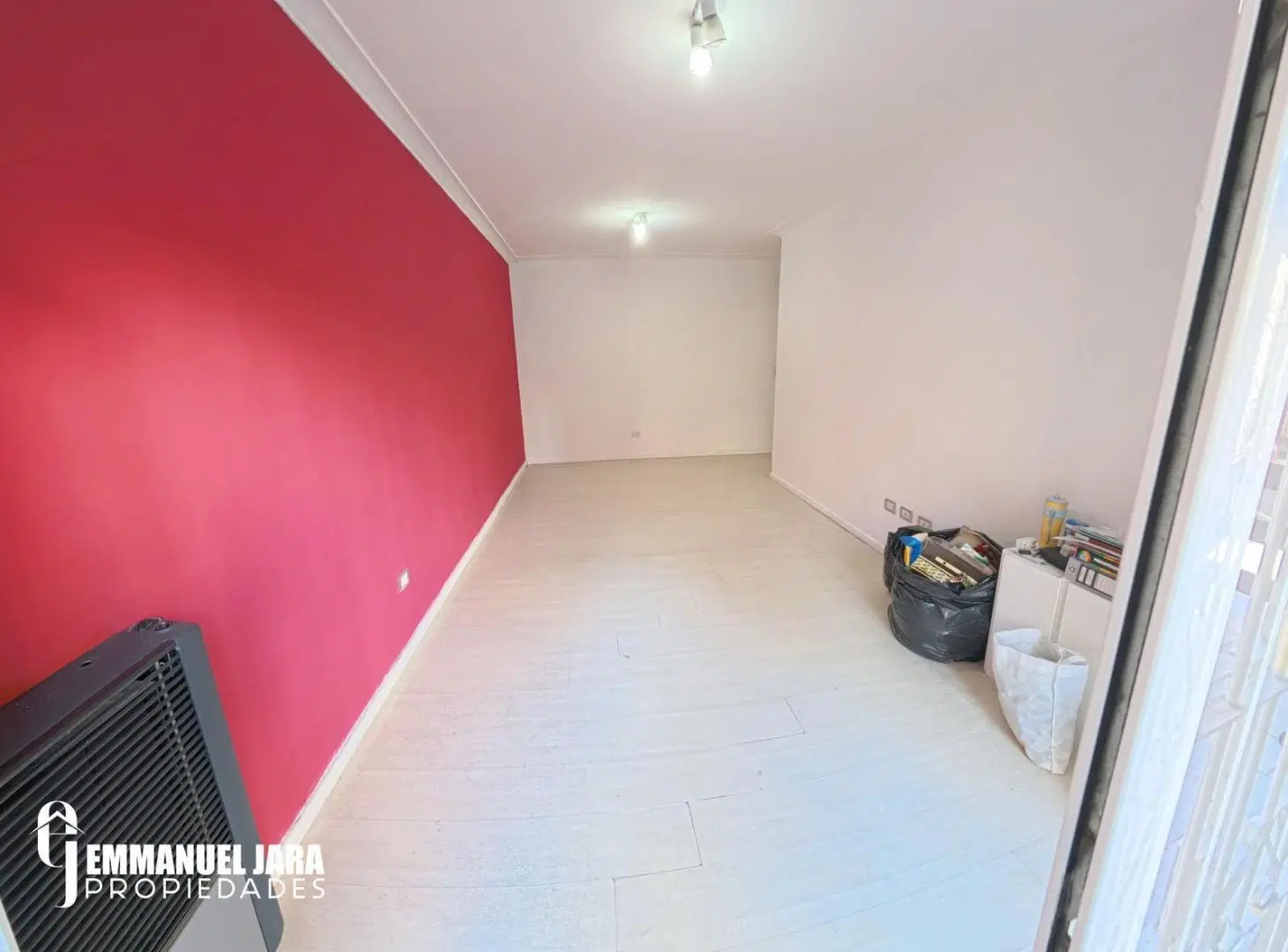 Venta departamento 3 ambientes a la calle | La Perla 1