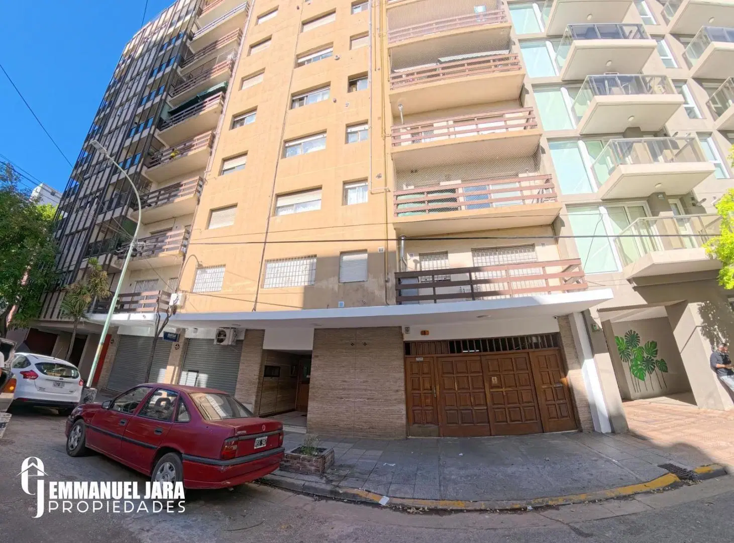 Venta departamento 3 ambientes a la calle | La Perla 4