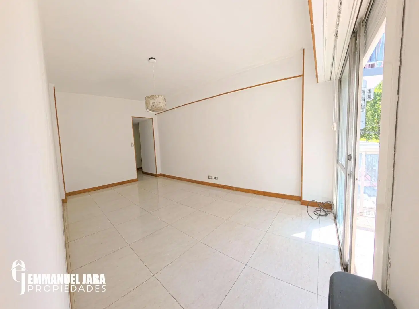 EN VENTA | DEPARTAMENTO 2 AMBIENTES C/ DEPENDENCIA, BALCÓN Y PATIO 3