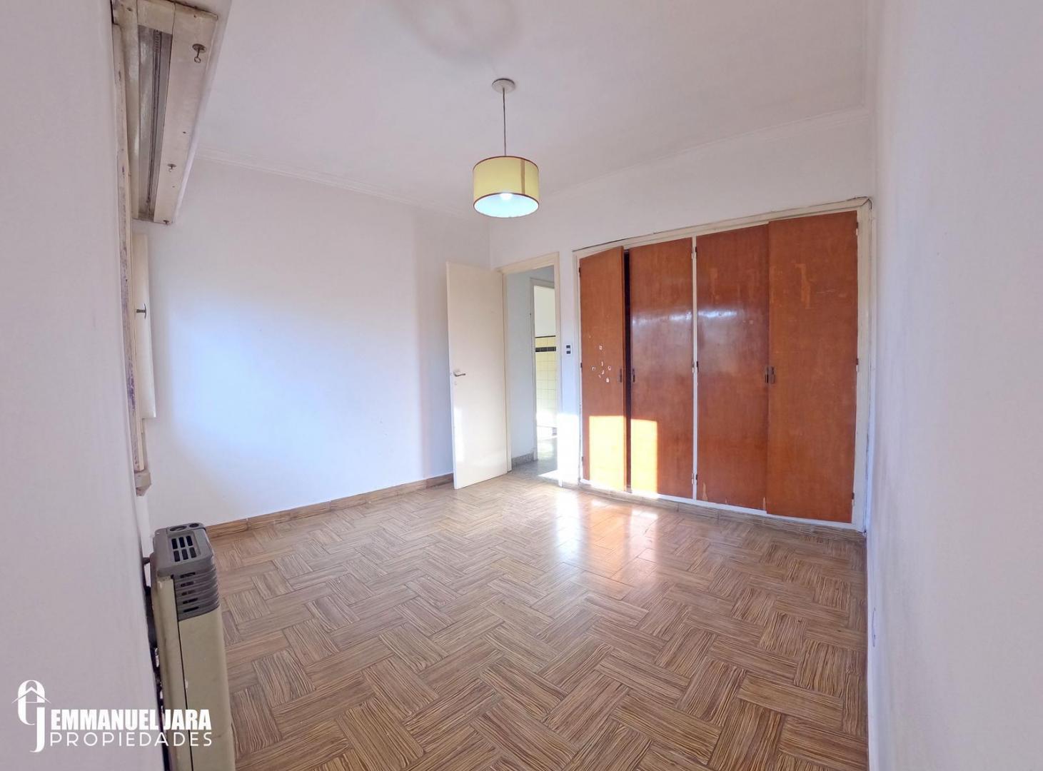 Foto de EN VENTA | PH 4 AMBIENTES A LA CALLE APTO CREDITO, imagen 4