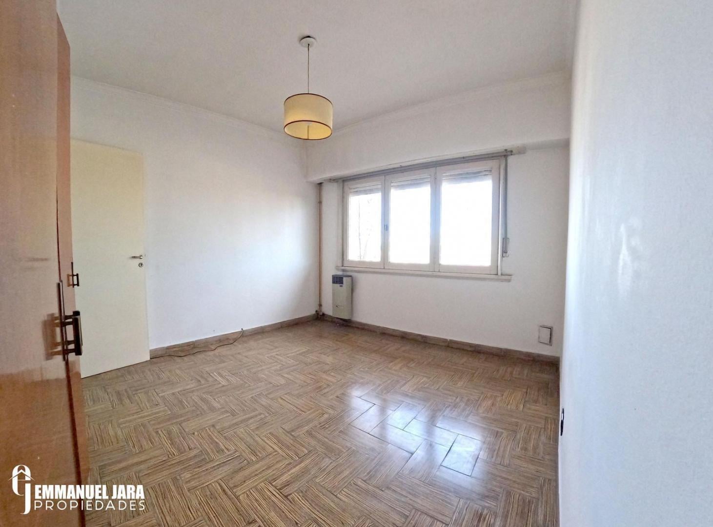 Foto de EN VENTA | PH 4 AMBIENTES A LA CALLE APTO CREDITO, imagen 3