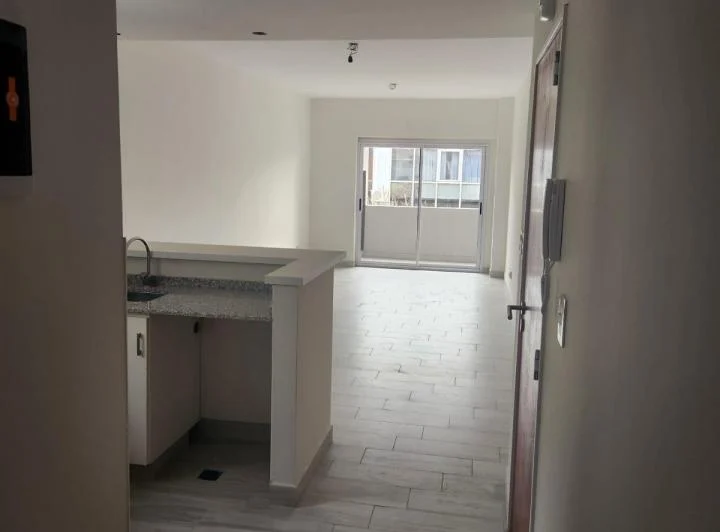 Hermoso monoambiente a estrenar con cochera en zona UADE 1