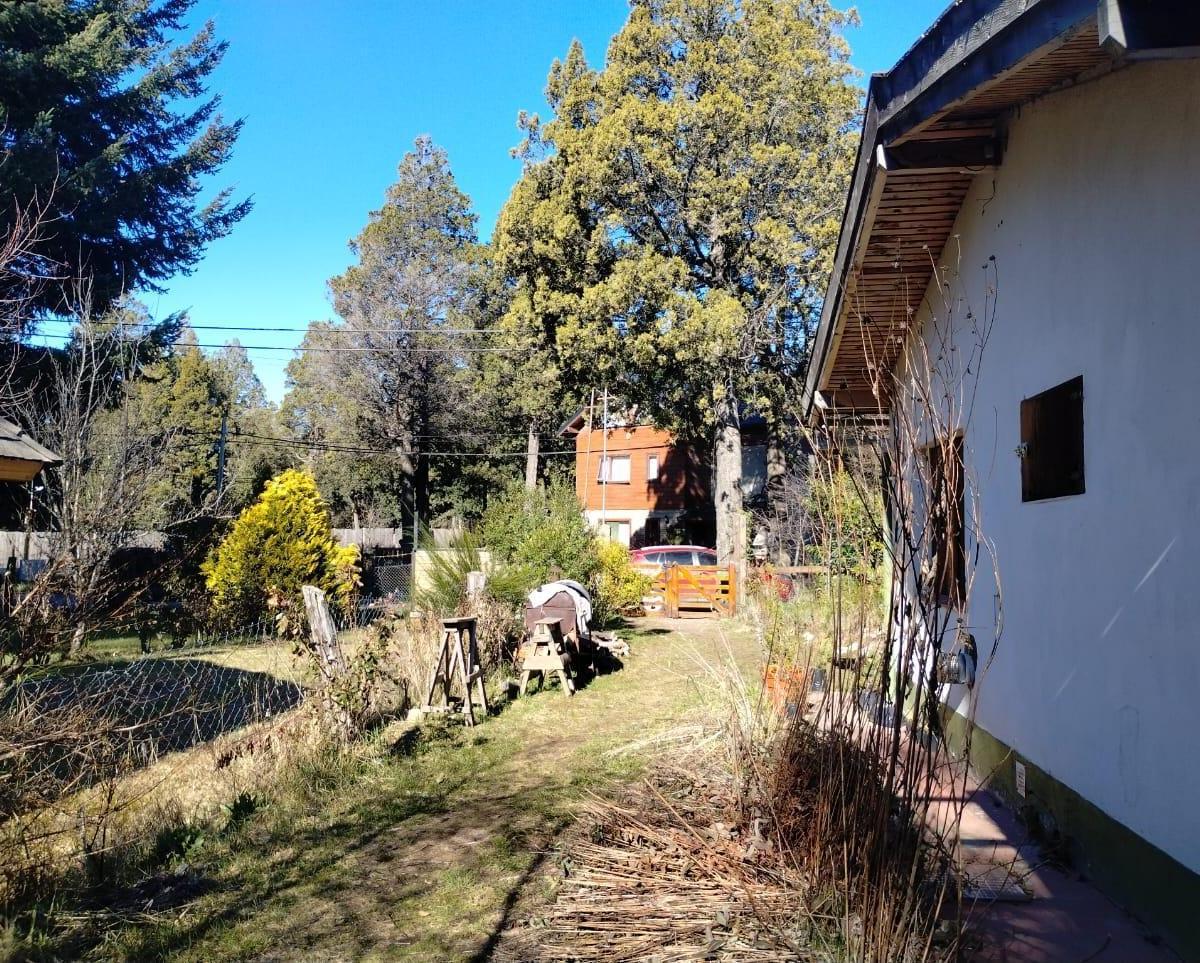 Tres Casas Sobre Lote 1038 m² en Km 14 3