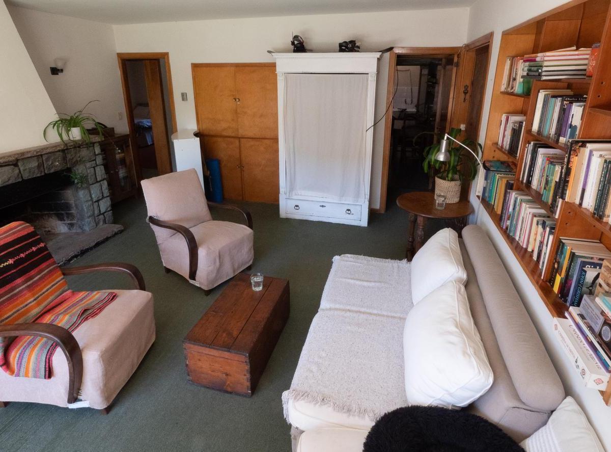 Complejo Multifuncional: Consultorios, Departamentos y Cabaña en Barrio Melipal, Bariloche 2