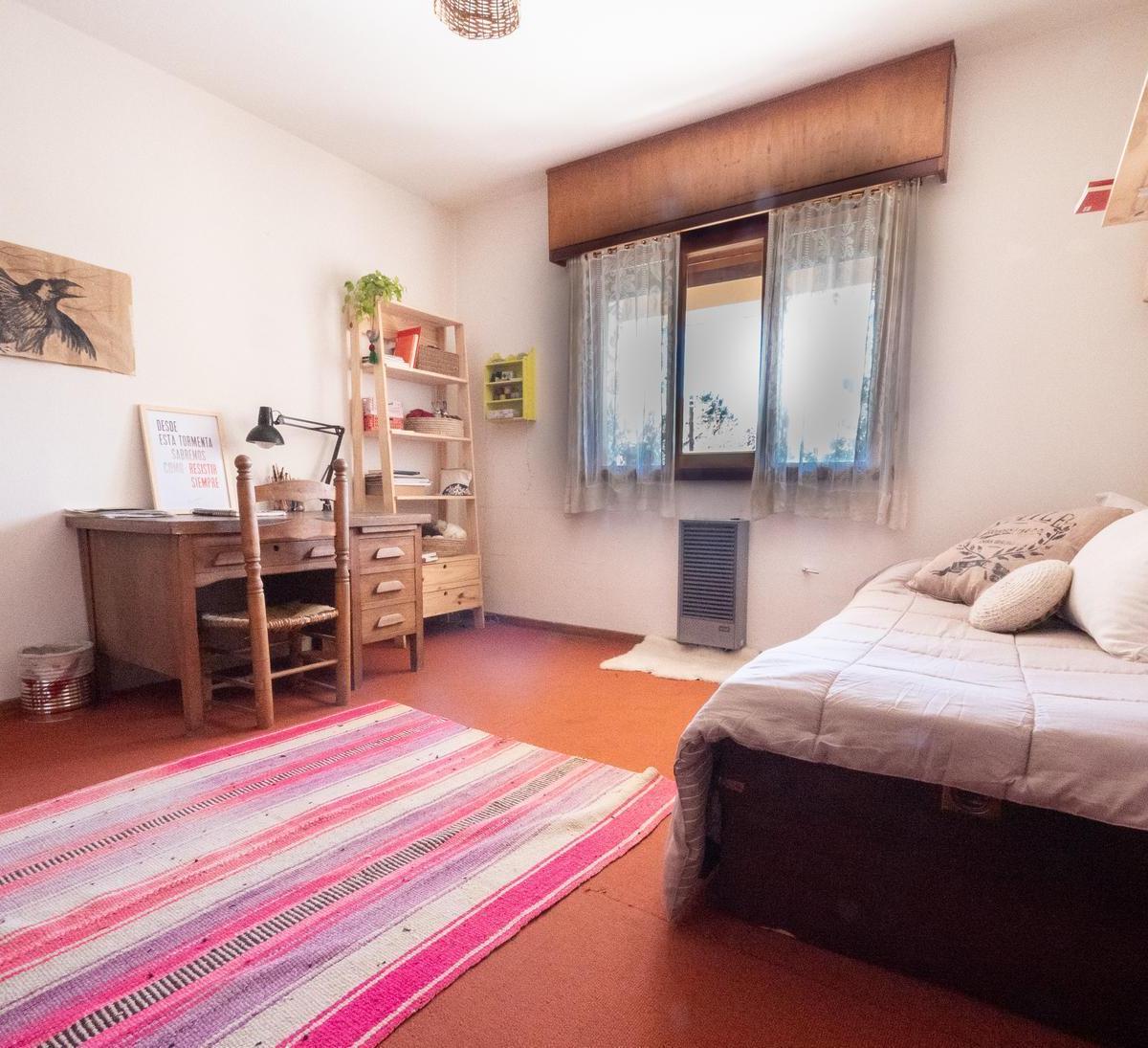 Complejo Multifuncional: Consultorios, Departamentos y Cabaña en Barrio Melipal, Bariloche 5