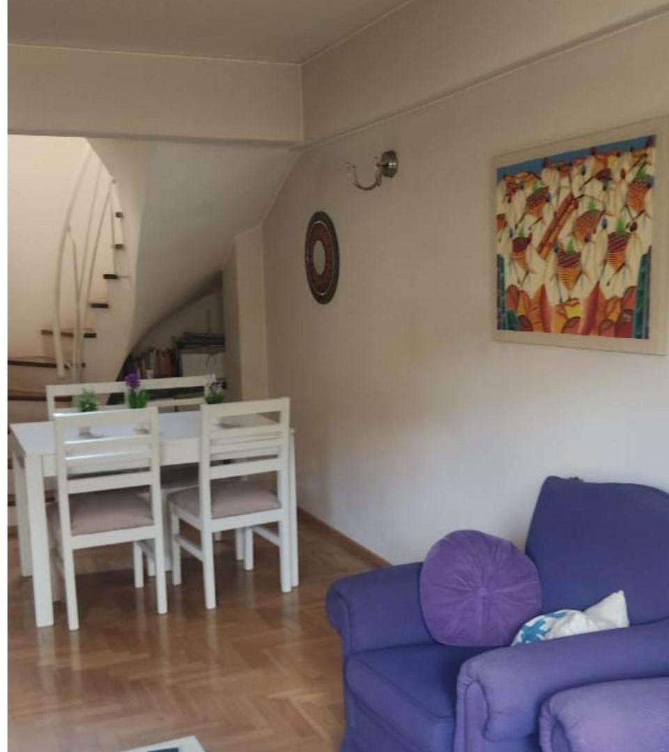 Venta de Departamento con cochera  Juan José Paso al 100