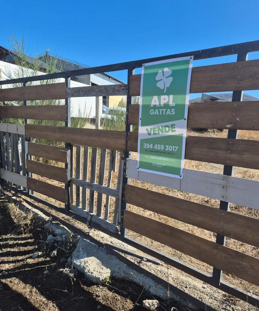 Terreno en barrio Frutillar 8