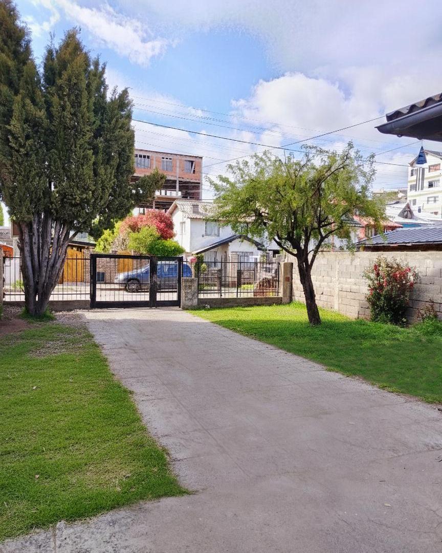 Foto de Lote ideal desarrollo de 404 m² en zona céntrica San Carlos de Bariloche, imagen 2