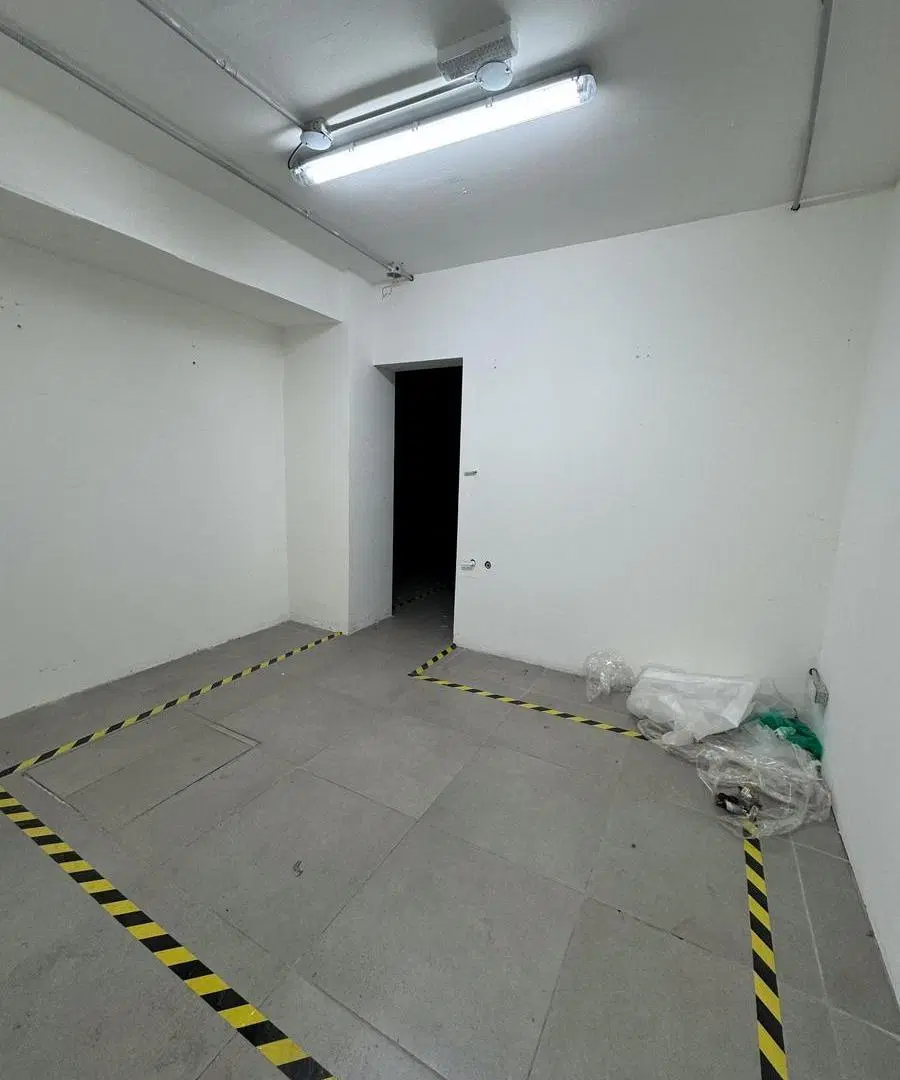 Local Comercial en Rivadavia 86 3