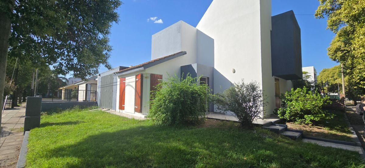 Casa 3 dor escri 2B Poeta Lugones