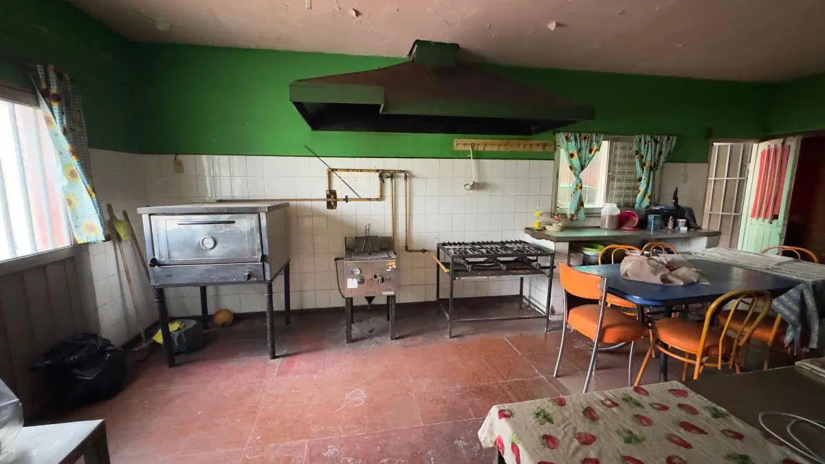 Casa + local gastronómico en zona sur 8