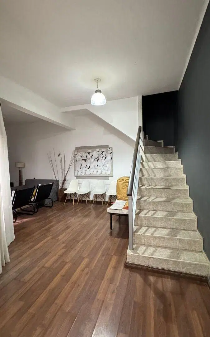 Casa de 150 m2 con 3 dormitorio 2 baños con escritura 1