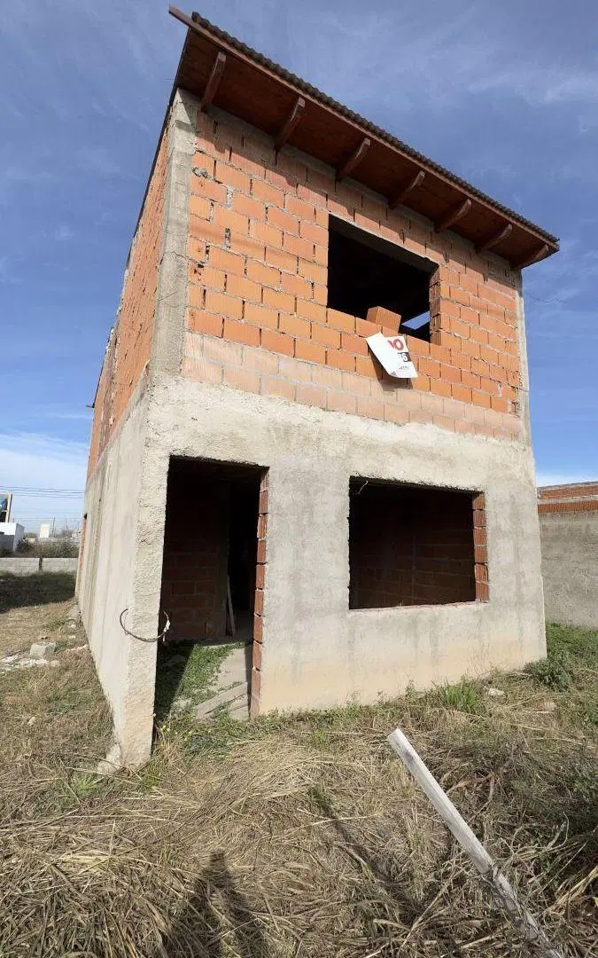 Casa en venta con 200 m² en Argüello Norte 3