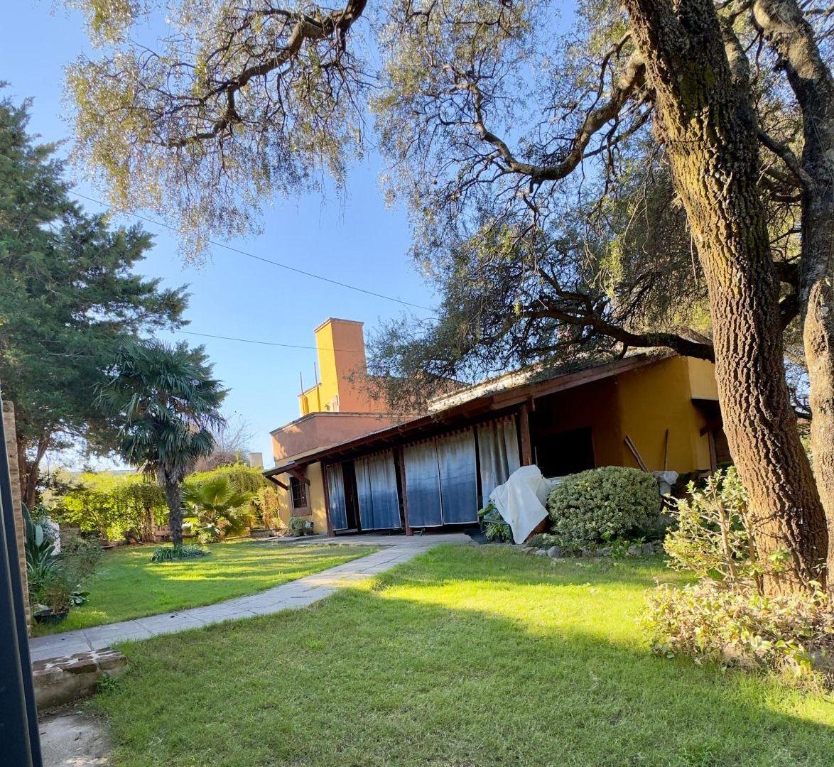 El Talar Casa en venta con 1124 m² totales 423 cubiertos
