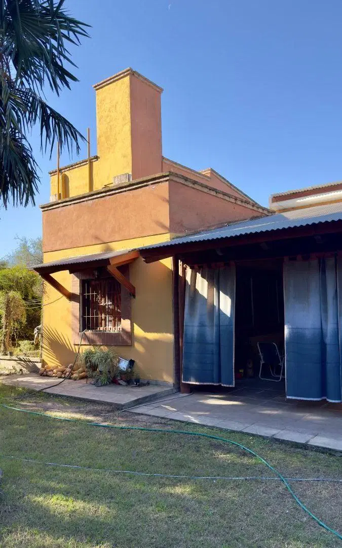 El Talar Casa en venta con 1124 m² totales 423 cubiertos 2