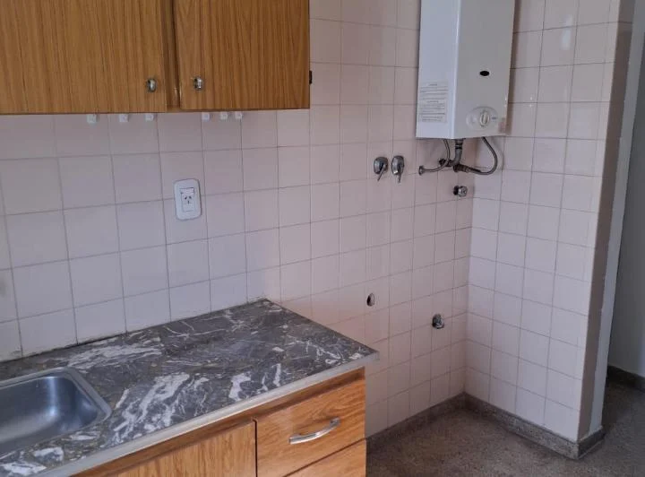 Departamento 2 dormitorios, Colon 33 3