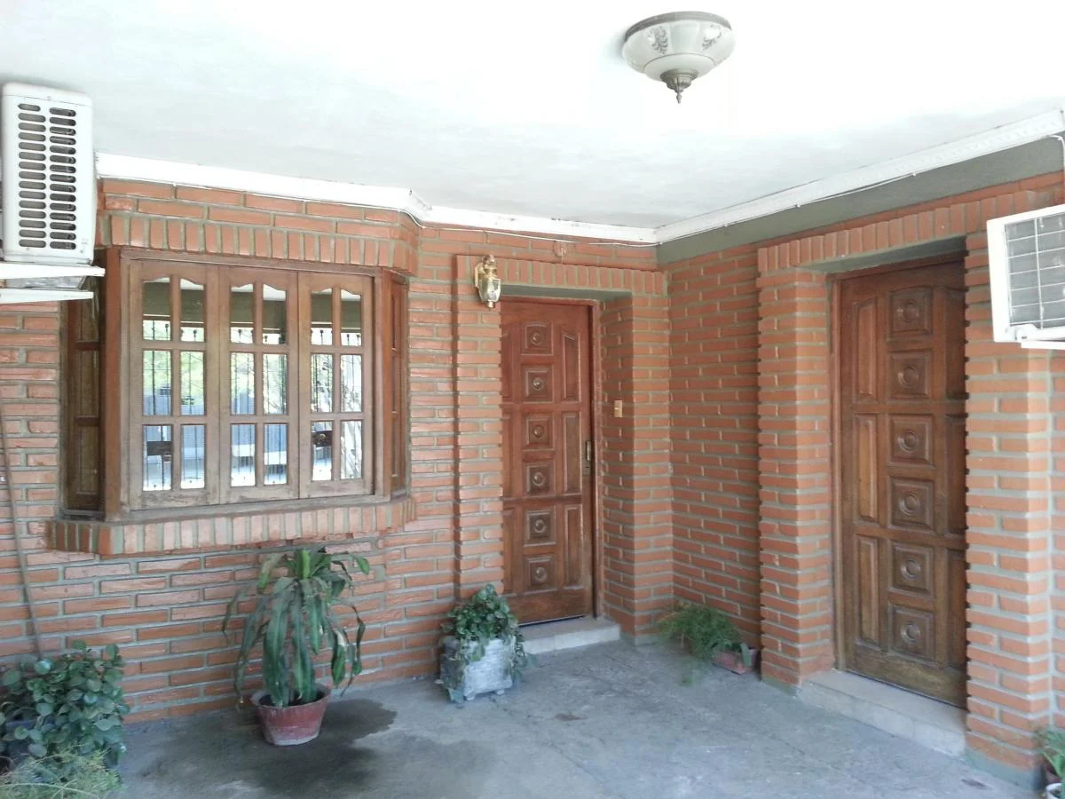 Casa 3 Dorm y Cochera - Mb Estado - B° Seoc (Ubic. Entre Av Colon y Av A. Vespucio) 5