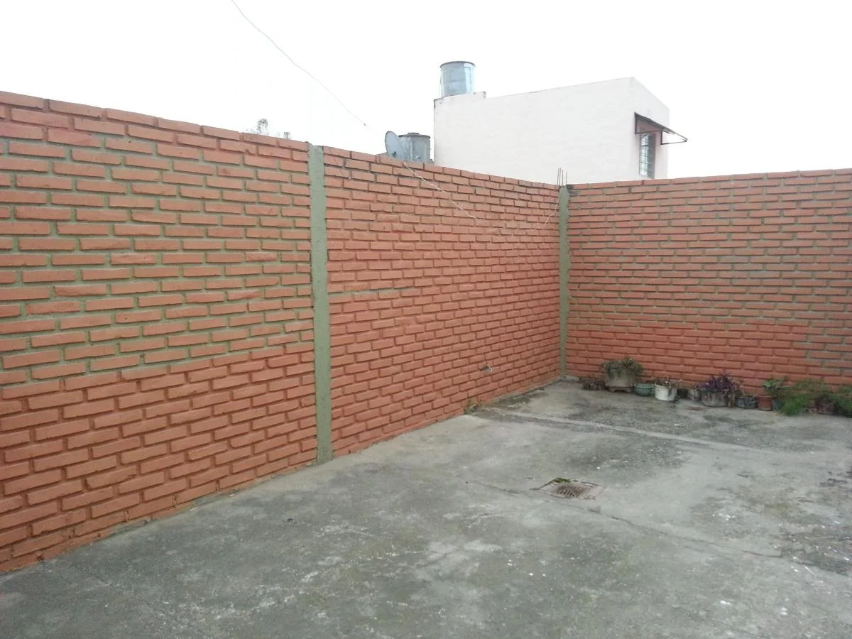 Casa 3 Dorm y Cochera - Mb Estado - B° Seoc (Ubic. Entre Av Colon y Av A. Vespucio) 1