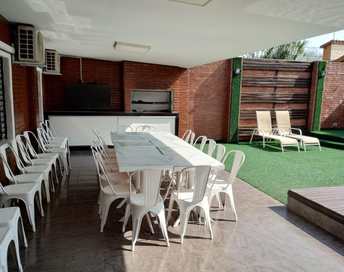 Casa 3 Dorm. San Lorenzo Al 2700 - Impecable 1