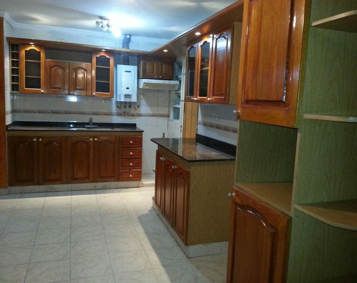 Casa 3 Dorm y Cochera - Mb Estado - B° Seoc (Ubic. Entre Av Colon y Av A. Vespucio) 3