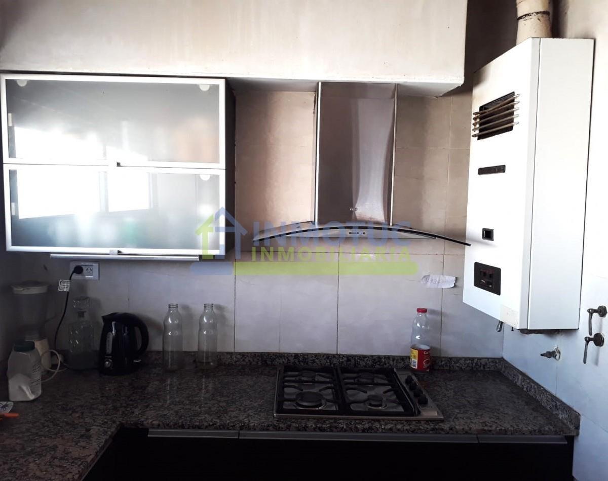 25 de Mayo y Corrientes - Dpto 4 Dorm. 3 Baños - Apto Credito Hip. - Barrio Norte 1
