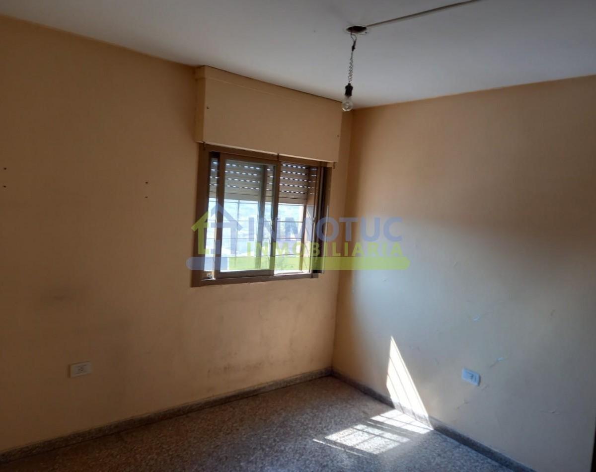 B. Obispo Piedrabuena - Departamento en Venta 3 Dorm. 2 Baños 5