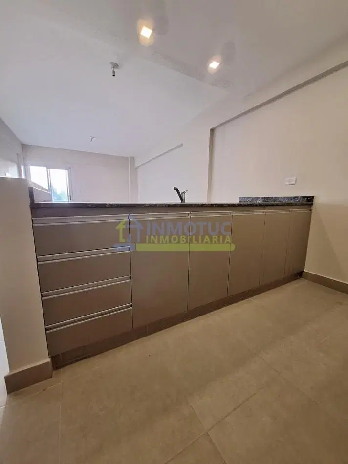 NUEVO A ESTRENAR MONOAMBIENTE AMPLIO CON BALCON - ENTRE RIOS AL 100 - APTO CREDITO (Posibilidad de c 5