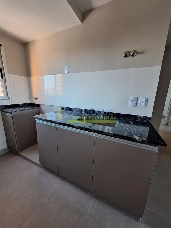 DEPARTAMENTO 2 DORMITORIOS CON BALCON - A ESTRENAR - RONDEAU 800 - BARRIO SUR 4
