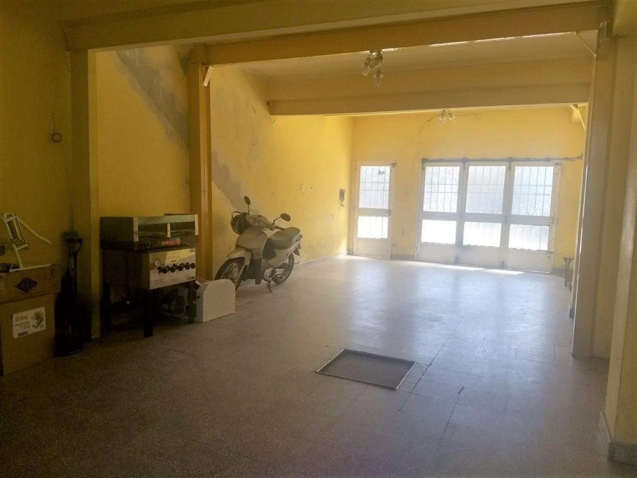 Foto de CASA A LA VENTA MAS AMPLIA PLANTA ALTA CON DOBLE COCHERA A DOS CUADRAS, imagen 1