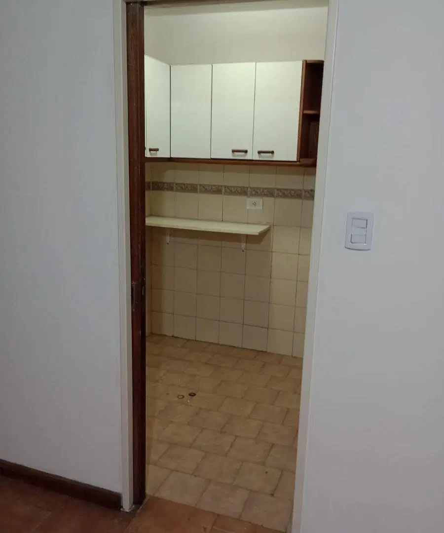 DEPARTAMENTO 3 AMBIENTES SOBRE QUILMES OESTE 3