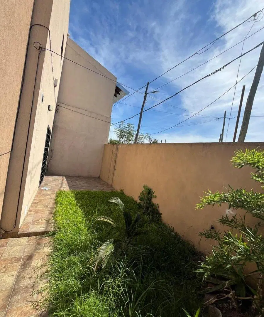 EXCELENTE DUPLEX SOBRE QUILMES OESTE 1