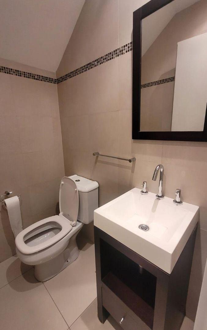 Foto de EXCELENTE TRIPLEX SOBRE QUILMES CENTRO, imagen 5