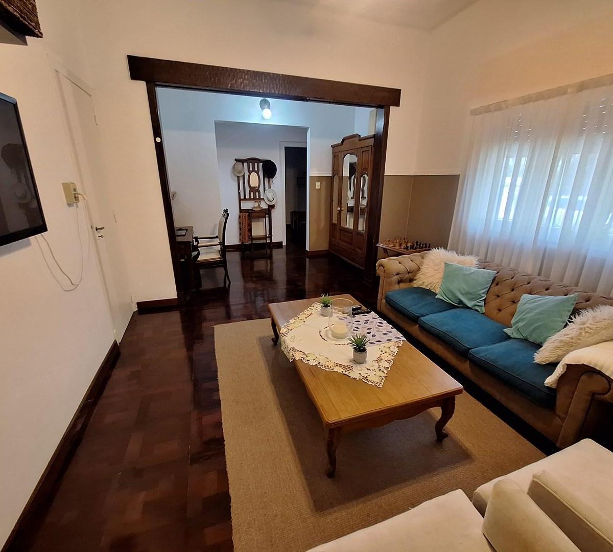 Casa Chalet en Venta Ubicado en San Fernando, G. B. a. Zona Norte, Argentina 4