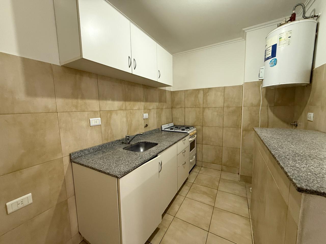 Departamento 1 dormitorio con balcón