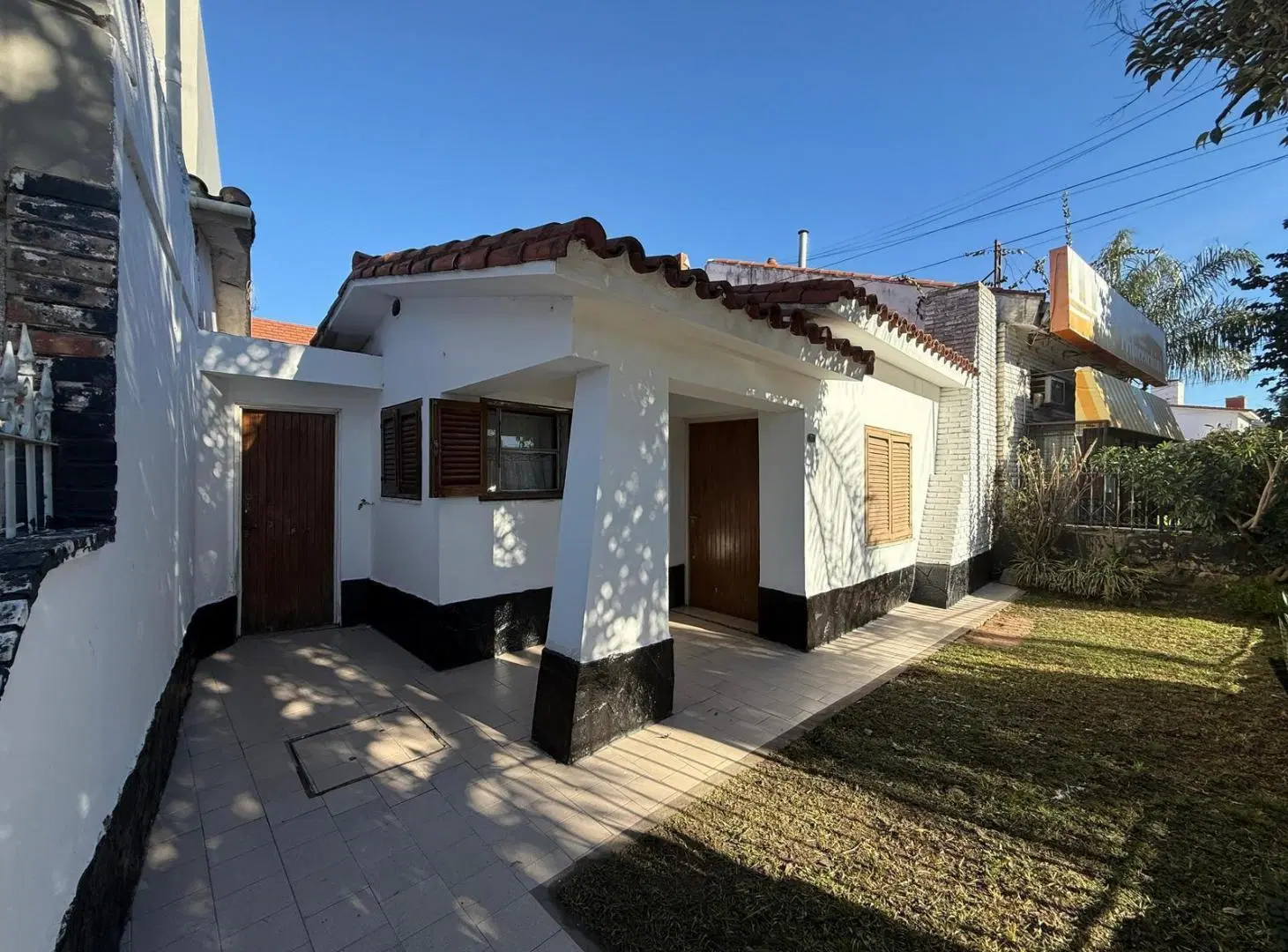 CASA DE 4 DORMITORIOS EN CALLE PETTORUTI - ZONA NOTE 2
