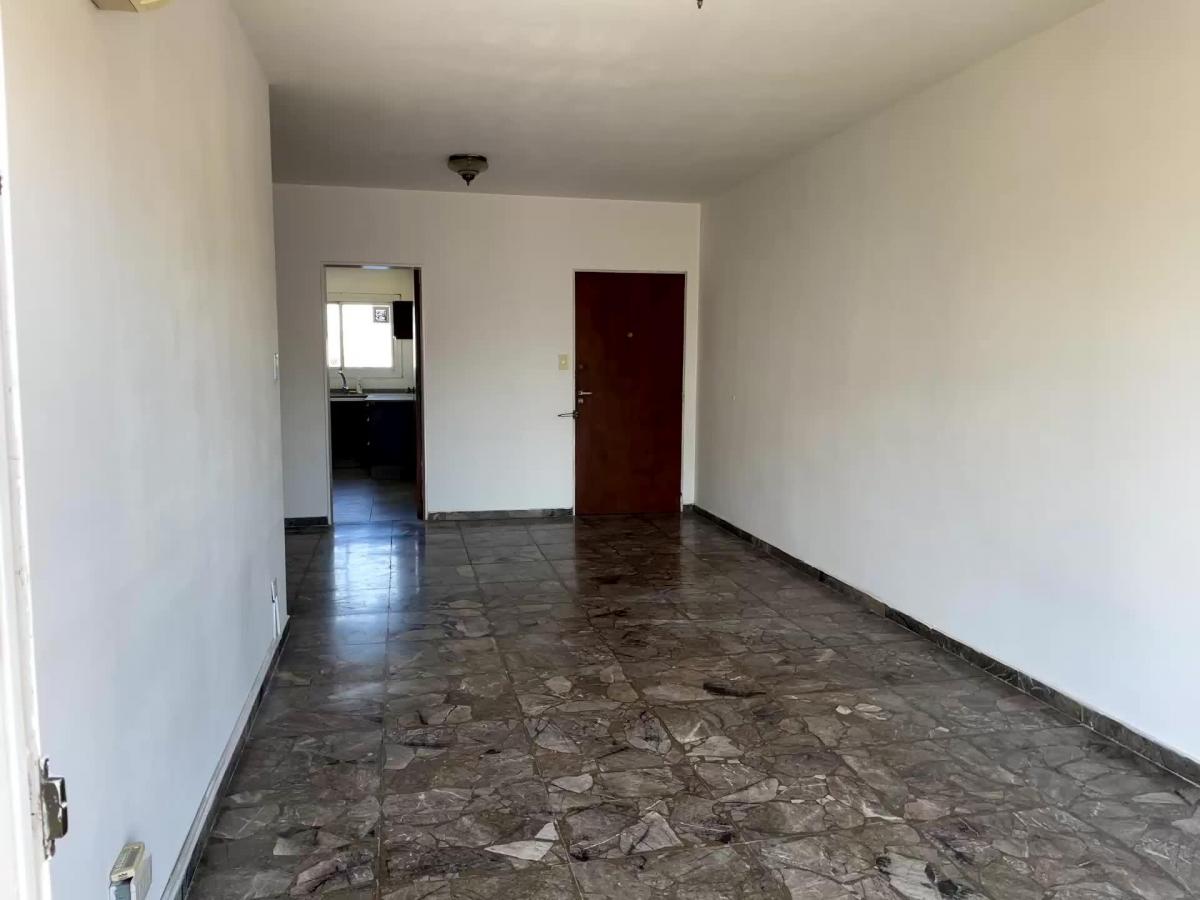 Descubre Tu Nuevo Hogar! Piso Muy Alto, con Vista Abierta Impresionante. 1
